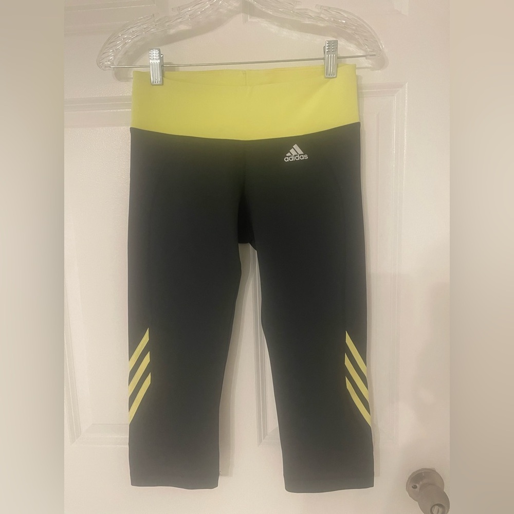 Adidas, size M
